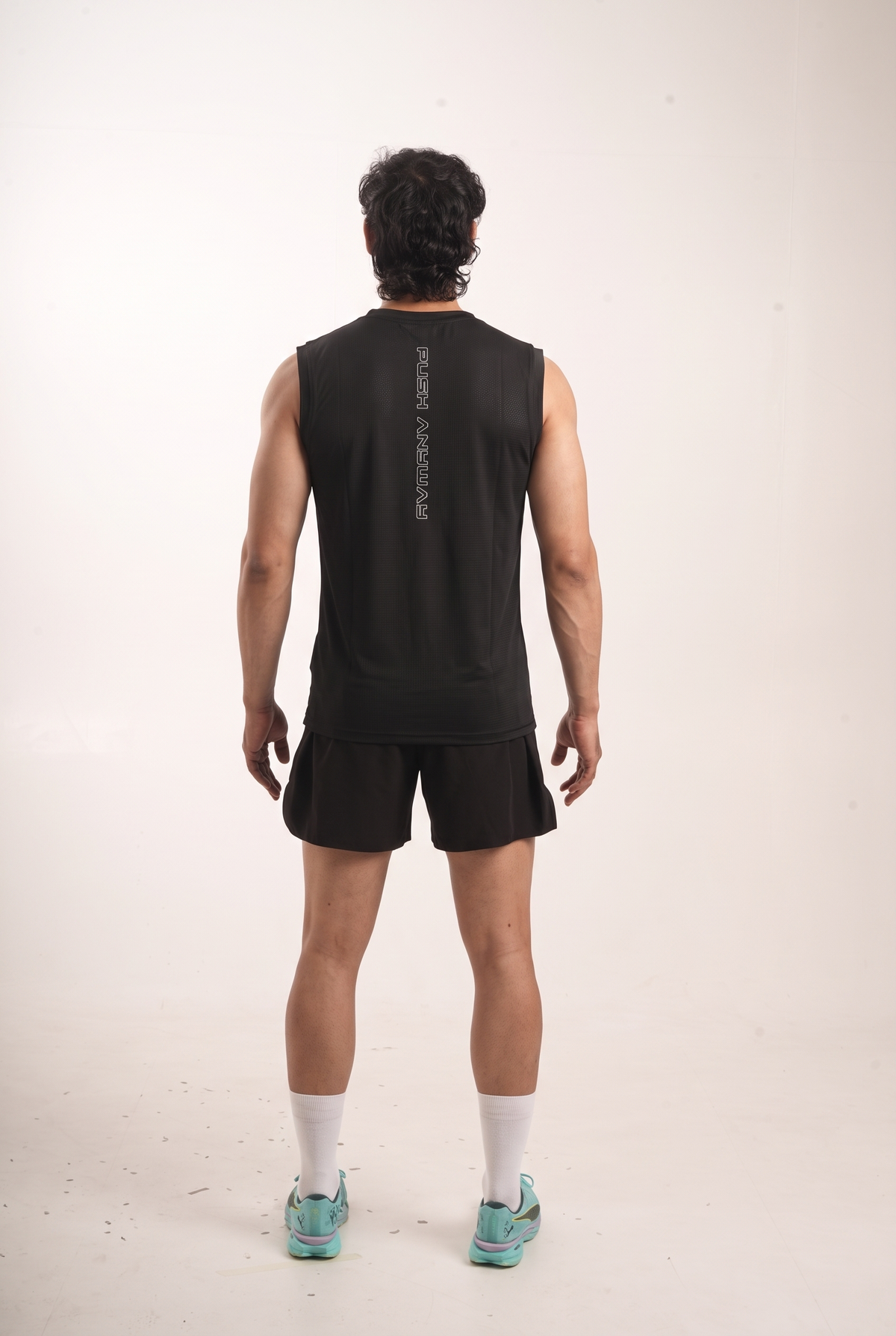 ZONE 2 | RUNNING TANK | BLACK