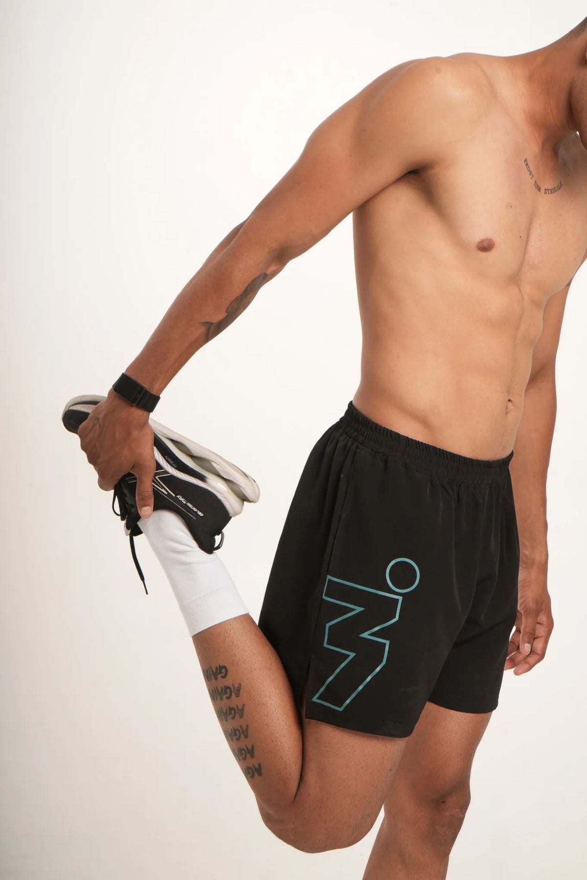 ZONE 2 | PACER SHORTS | BLACK